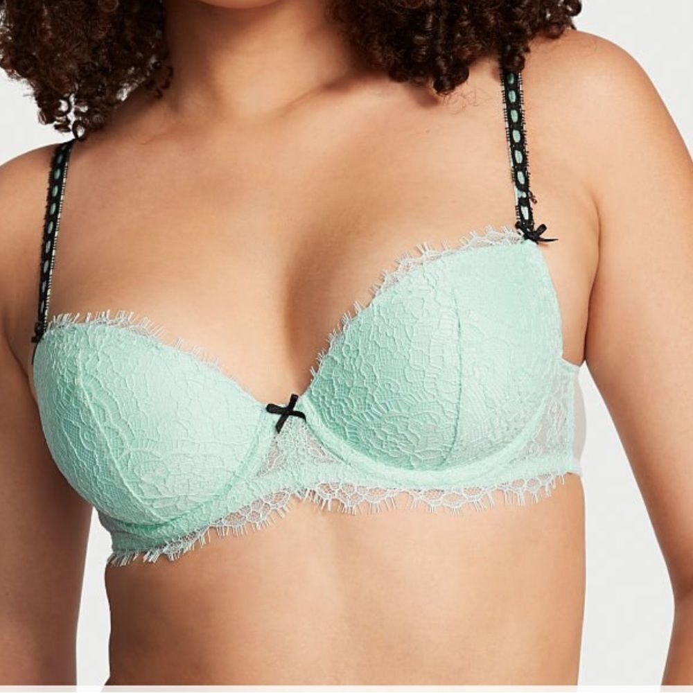 Victorie Secret Dream‎ Angels Ribbon Slot Push-Up Bra 32DDD NWT IN PACKAGING